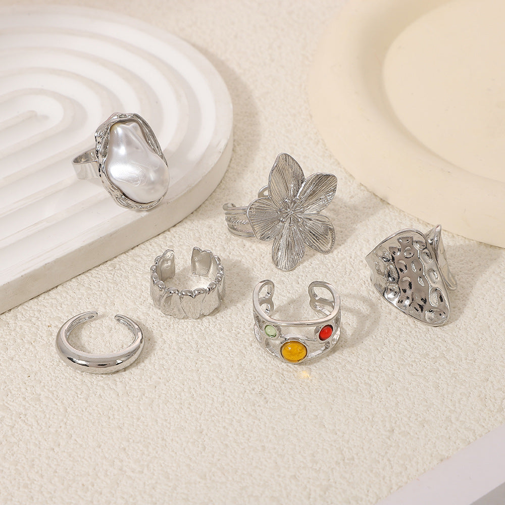 European and American Baroque-Style Faux Pearl Ring Set for Women, Niche Exaggerated Open Rings, Vintage Floral Rings