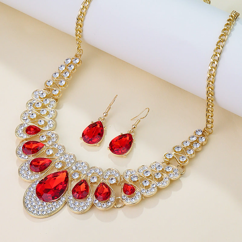 New Cross-border Exaggerated Retro Necklace suit Women Luxury Crystal Banquet Dress Accessories Collarbone Chain Factory Direct Sale