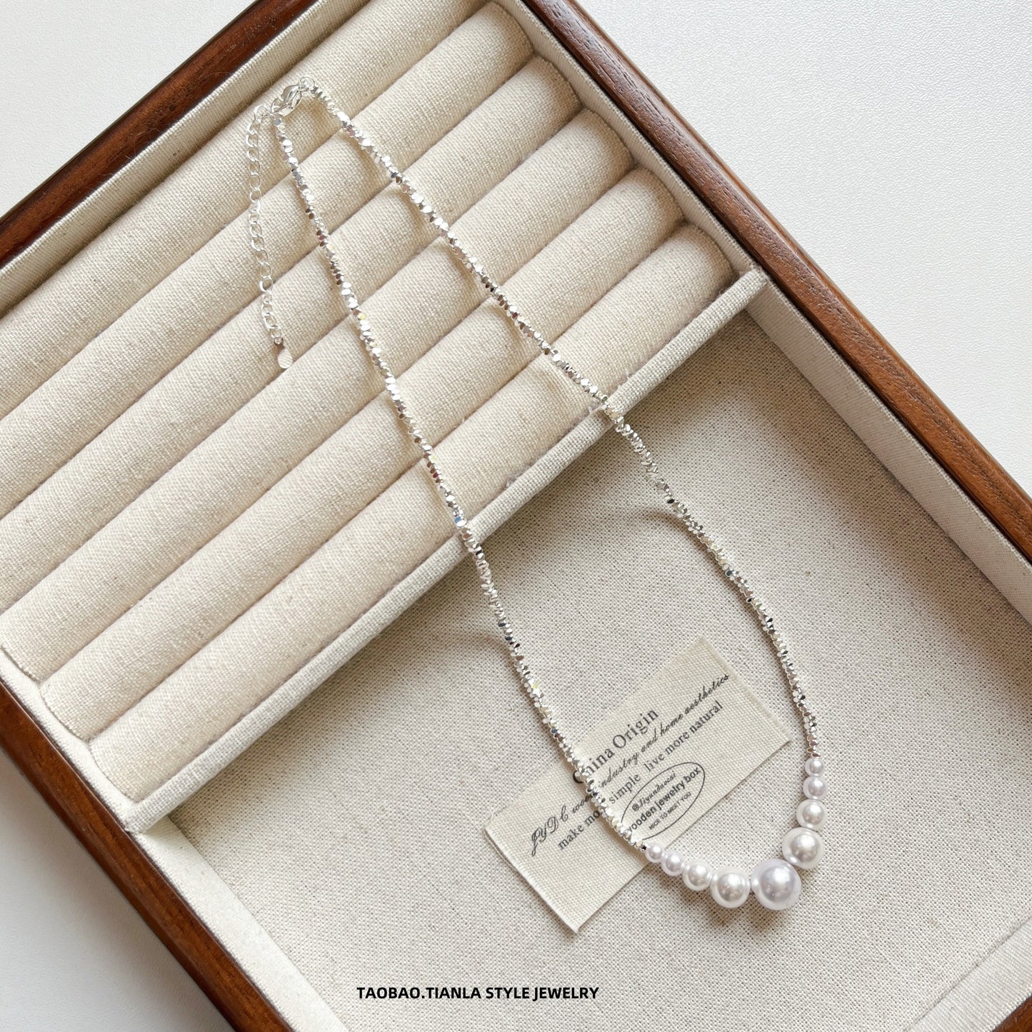 Broken Silver Pearl Necklace Women's Popular Accessible Luxury Niche Versatile Jewelry Design Clavicle Chain High-End Neck Necklace Accessories