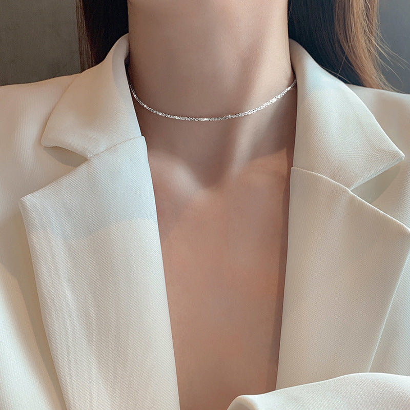 Sparkling Necklace Women's Light Luxury Niche Lockbone Chain New High-end Star Necklace Chain Simple Accessories