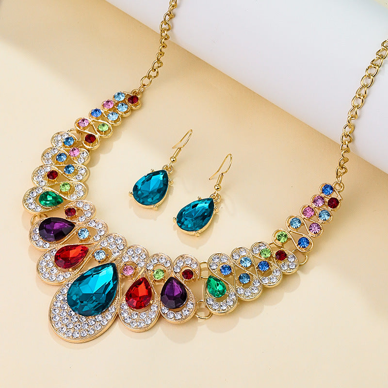 New Cross-border Exaggerated Retro Necklace suit Women Luxury Crystal Banquet Dress Accessories Collarbone Chain Factory Direct Sale