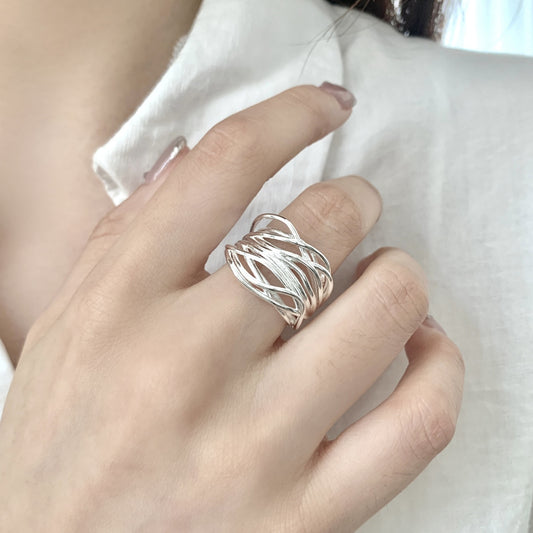 Minimalist Multi-Layered Line Cross Ring for Women, Simple and Unique Geometric Open Ring, Trendy Index Finger Ring
