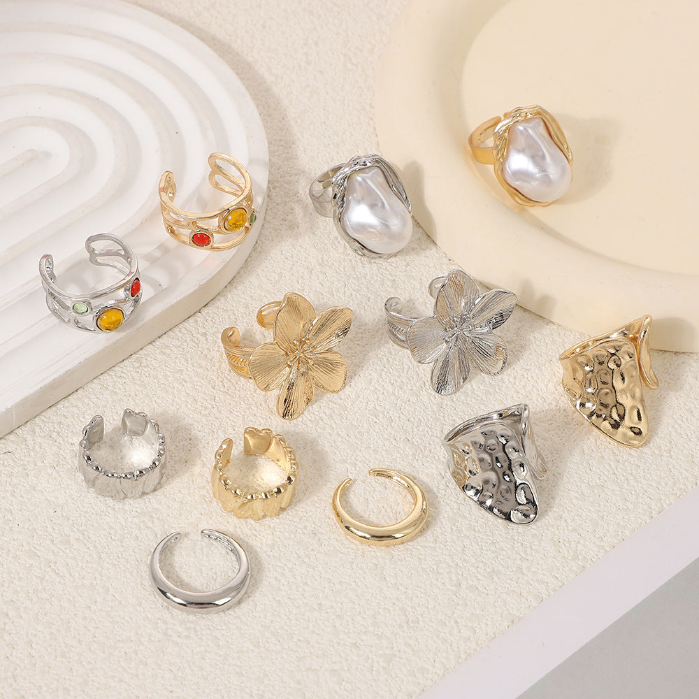 European and American Baroque-Style Faux Pearl Ring Set for Women, Niche Exaggerated Open Rings, Vintage Floral Rings