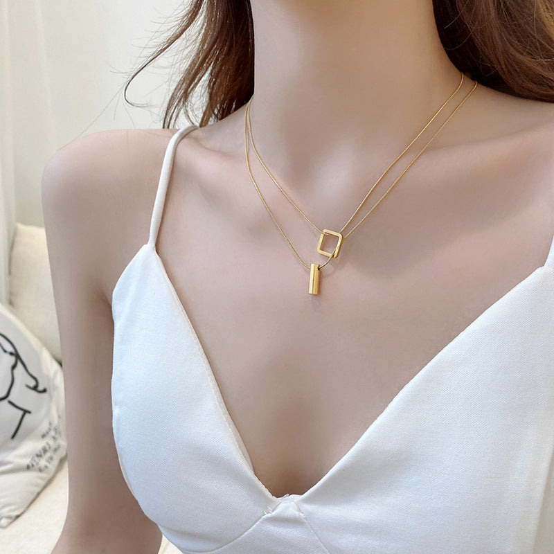 Double-Layer Necklace 2024 New Women's Sweater Chain Accessible Luxury Niche Design High-End Non-Fading Clavicle Chain Accessories