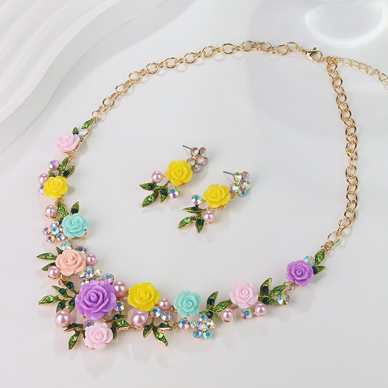 New Cross-border Exaggerated Retro Necklace suit Women Luxury Crystal Banquet Dress Accessories Collarbone Chain Factory Direct Sale