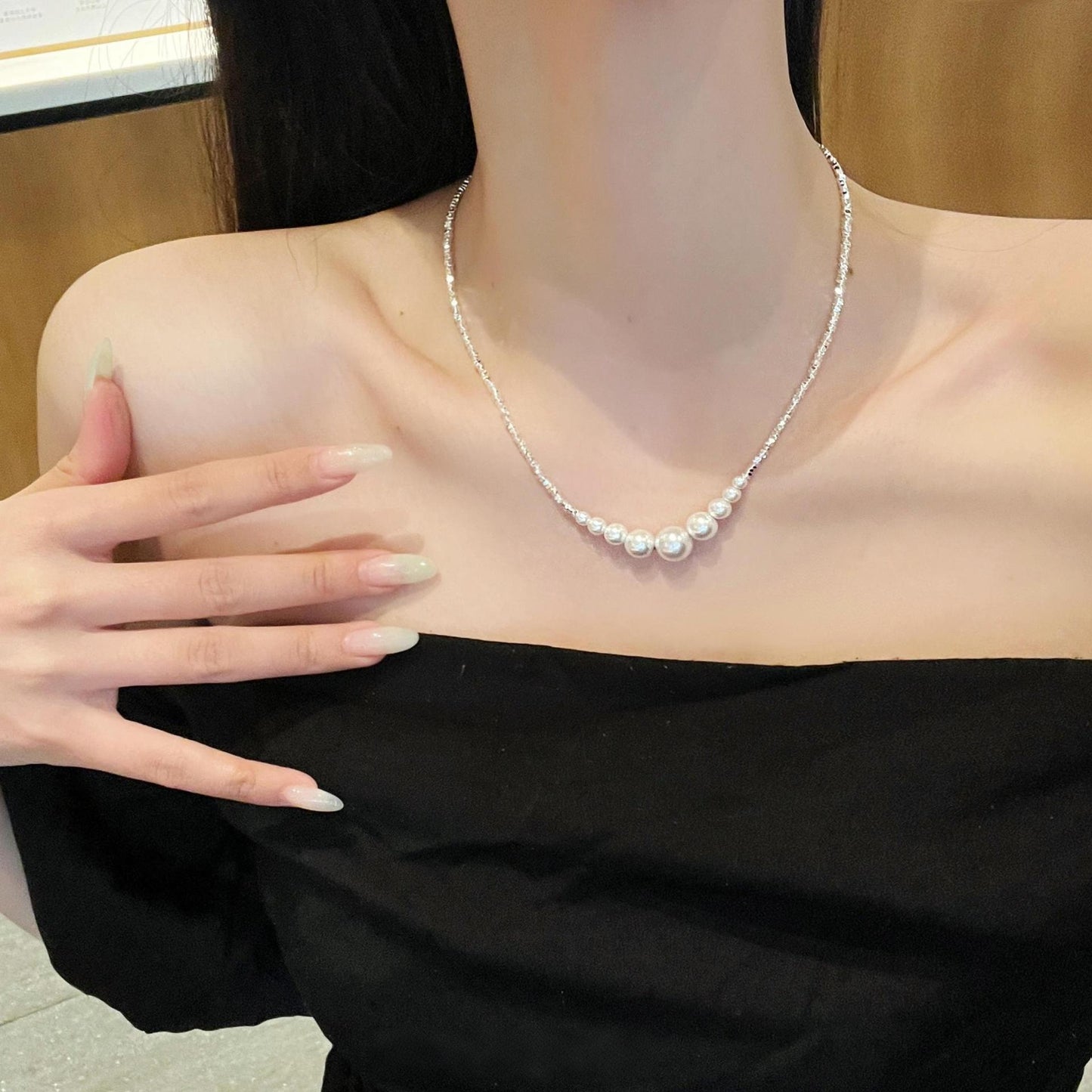 Broken Silver Pearl Necklace Women's Popular Accessible Luxury Niche Versatile Jewelry Design Clavicle Chain High-End Neck Necklace Accessories
