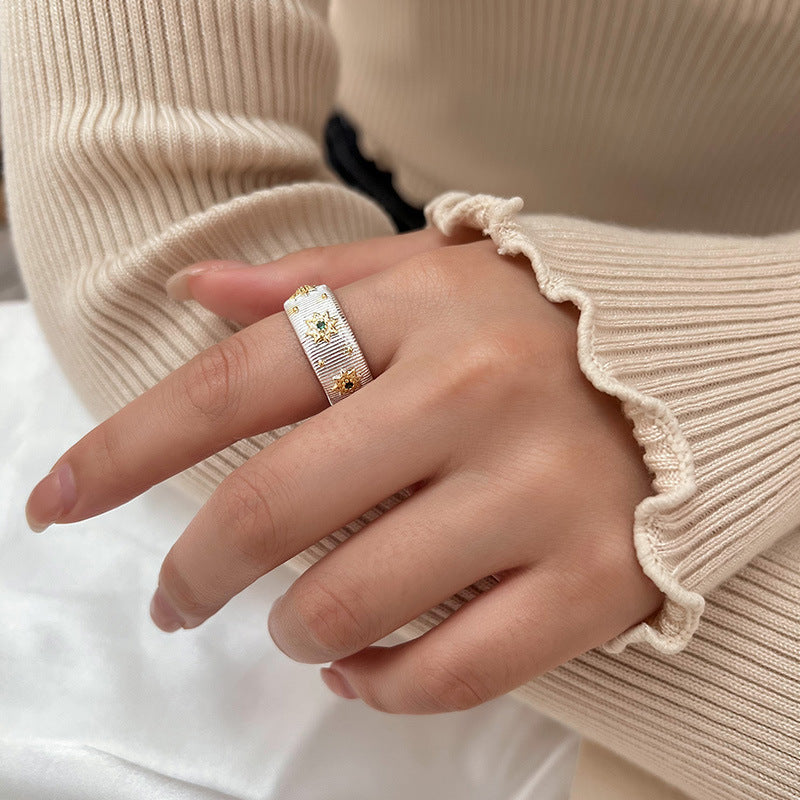 Cloth Style Retro Green Sparkling Diamond Starburst Ring Women's Ring Niche Design 2024 New Trendy Korean Accessible Luxury
