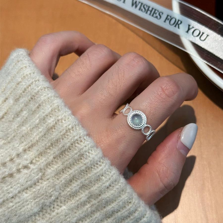 Niche Exquisite Royal Blue Zircon Ring Women's Fashion Distinctive Light Luxury All-match High-end Sense Stacked Open Finger Ring
