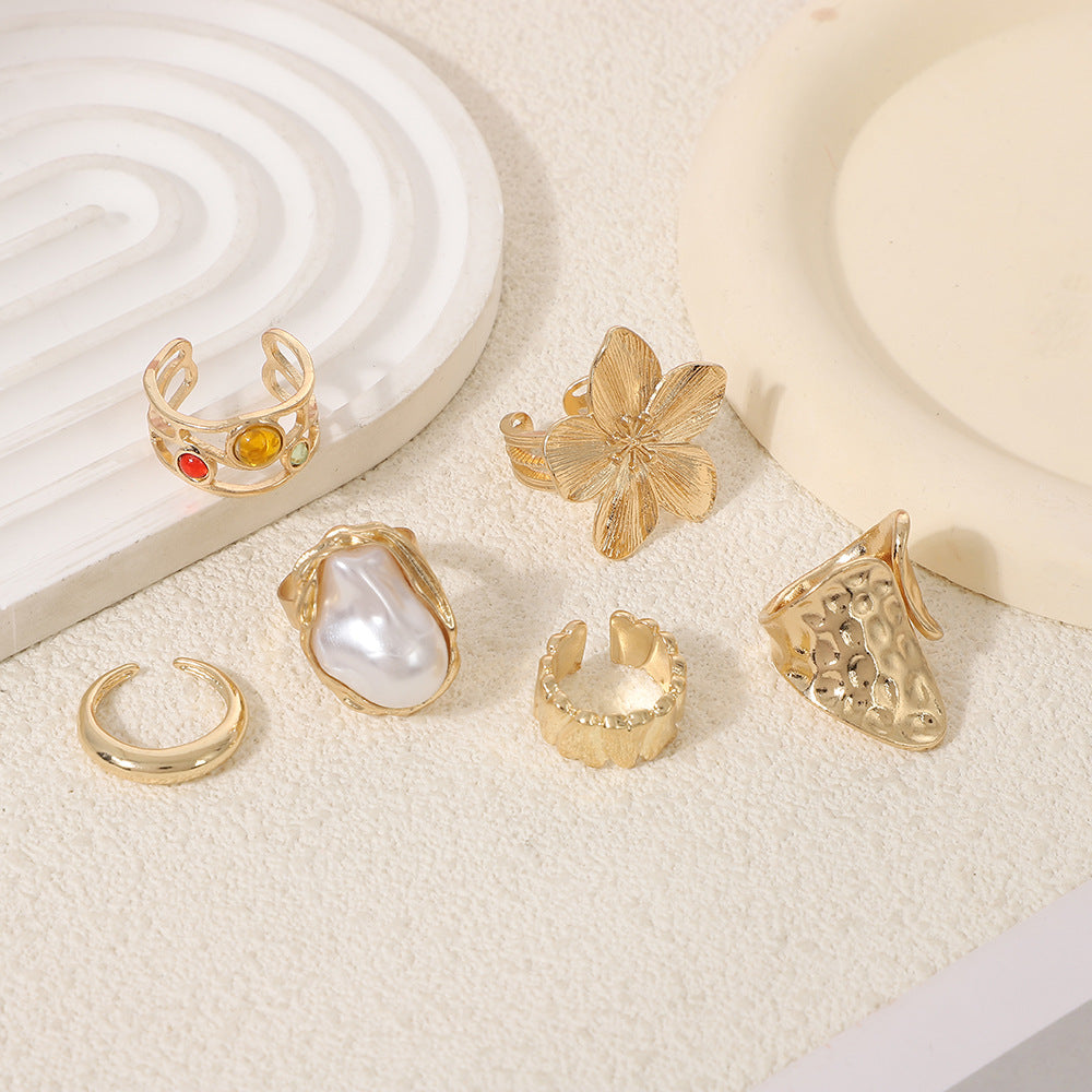 European and American Baroque-Style Faux Pearl Ring Set for Women, Niche Exaggerated Open Rings, Vintage Floral Rings