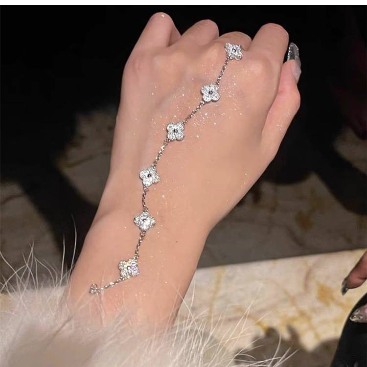 South Korea Ins Zircon Flower Leaf Bracelet Fashion Niche Design Sense Bracelet Light Luxury Shining Silver Bracelet suit