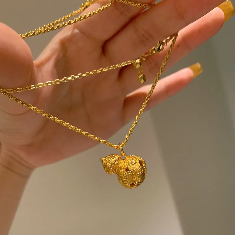 New Boutique Light Luxury High-grade Brushed Inlaid Zircon Enamel Longlife Lock Necklace Female Niche All-match Clavicle Chain