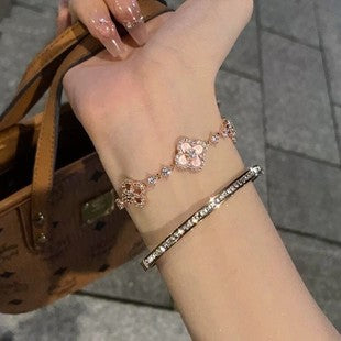New Cross-border Exaggerated Retro Necklace suit Women Luxury Crystal Banquet Dress Accessories Collarbone Chain Factory Direct Sale