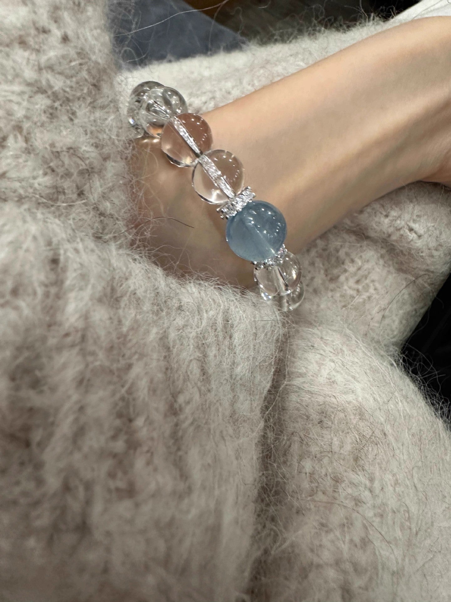 Natural Aquamarine White Crystal Bracelet for Women, New Hot Style, Light Luxury, Niche and High-End, Valentine's Day Gift for Girlfriend