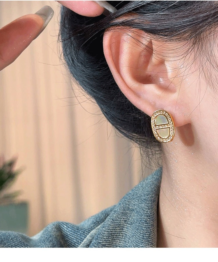 Real Gold Electroplating Niche Design High-End Micro-Encrusted Pig Nose Earrings for Women S925 Sterling Silver Needle Simple Accessible Luxury Earrings
