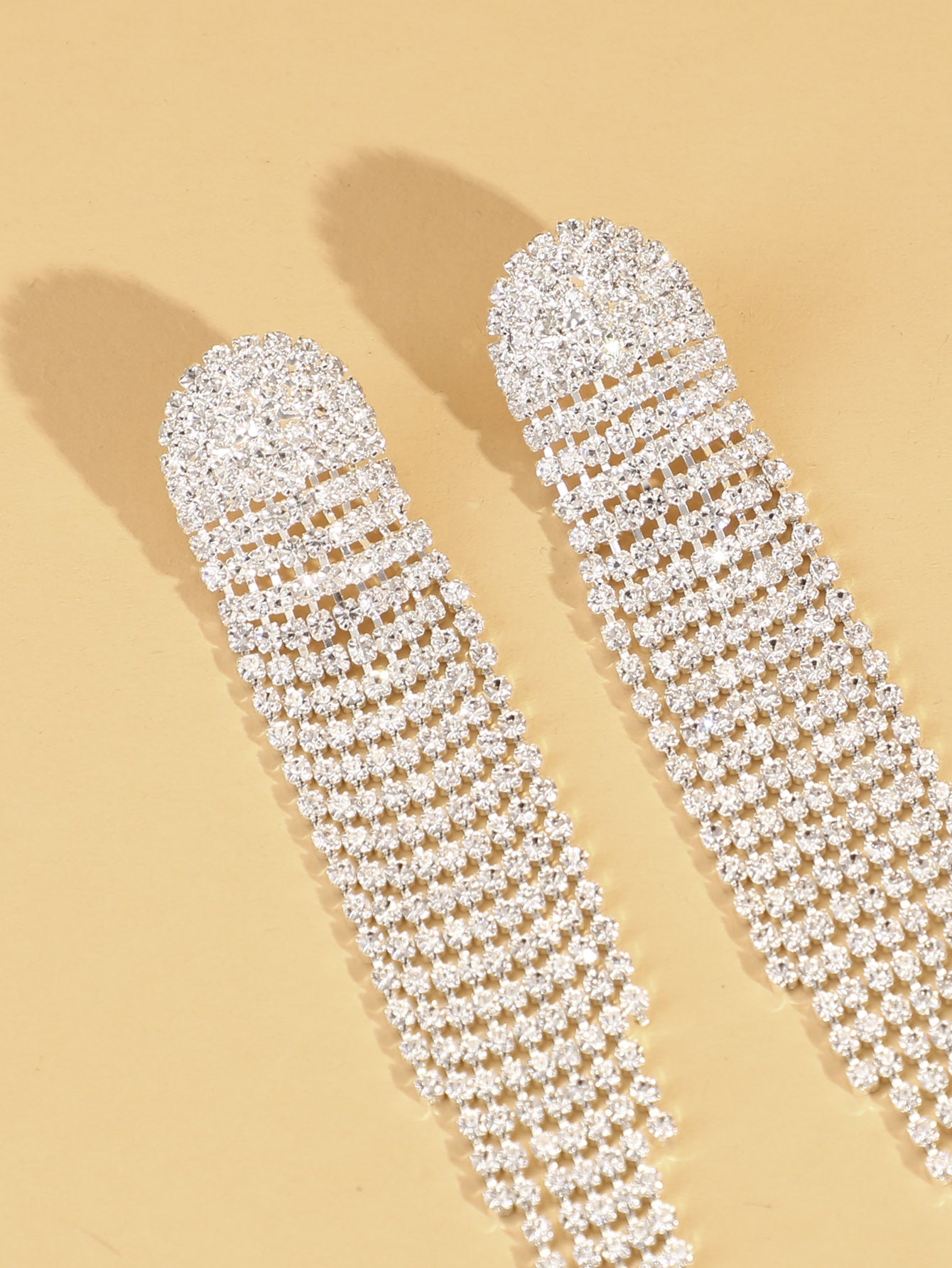Long Rhinestone Tassel Earrings Simple Tassel Earrings Bridal Wedding Banquet Light Luxury Ladies Earrings European and American Jewelry
