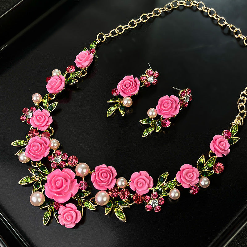 New Cross-border Exaggerated Retro Necklace suit Women Luxury Crystal Banquet Dress Accessories Collarbone Chain Factory Direct Sale