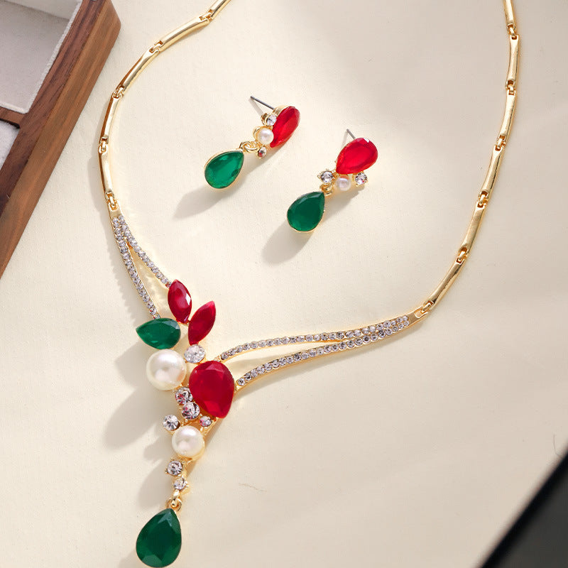 New Cross-border Exaggerated Retro Necklace suit Women Luxury Crystal Banquet Dress Accessories Collarbone Chain Factory Direct Sale