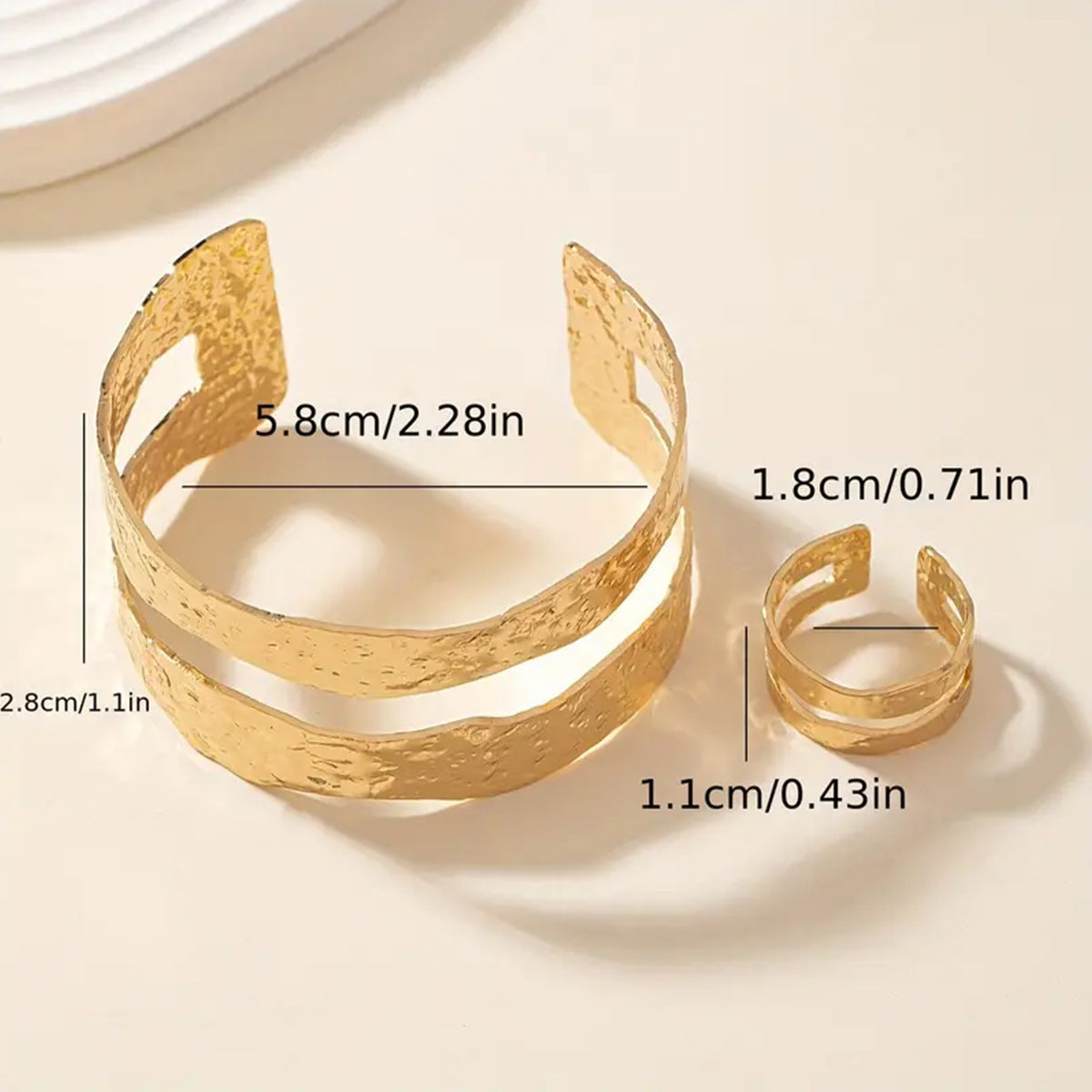 European and American Style Double-Layer Open Bracelet for Women with Hammered Design, Minimalist Style, Metallic Texture, Adjustable Bracelet and Ring