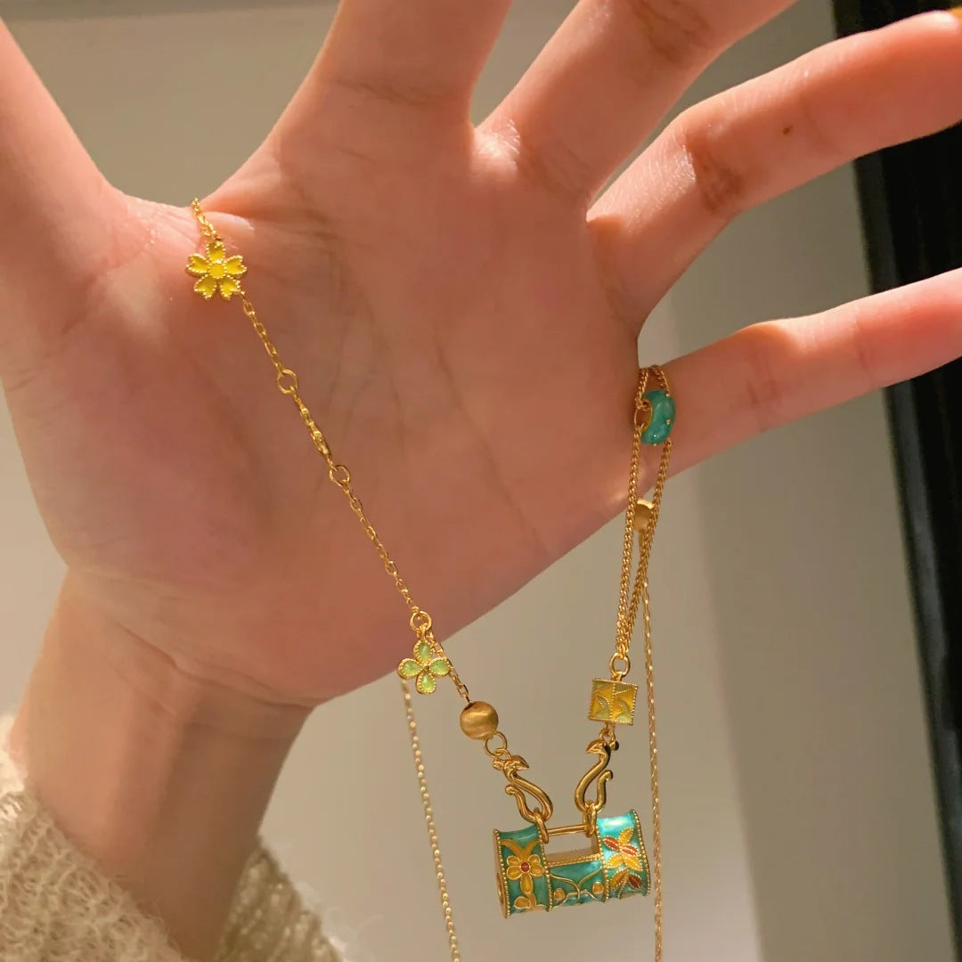 New Boutique Light Luxury High-grade Brushed Inlaid Zircon Enamel Longlife Lock Necklace Female Niche All-match Clavicle Chain