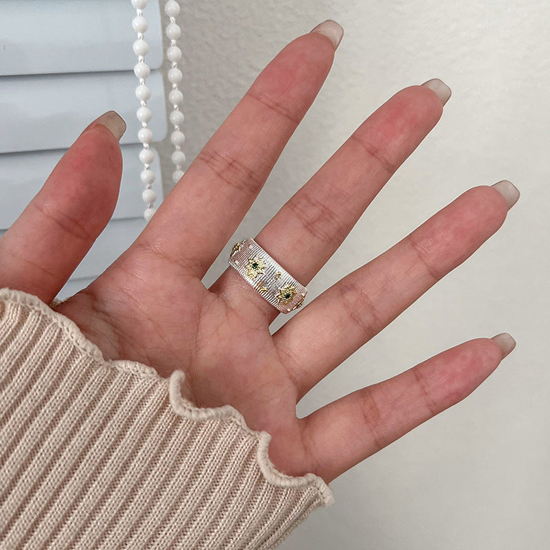 Cloth Style Retro Green Sparkling Diamond Starburst Ring Women's Ring Niche Design 2024 New Trendy Korean Accessible Luxury