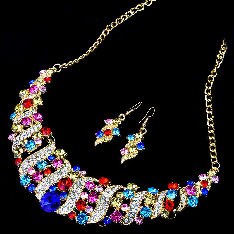 New Cross-border Exaggerated Retro Necklace suit Women Luxury Crystal Banquet Dress Accessories Collarbone Chain Factory Direct Sale