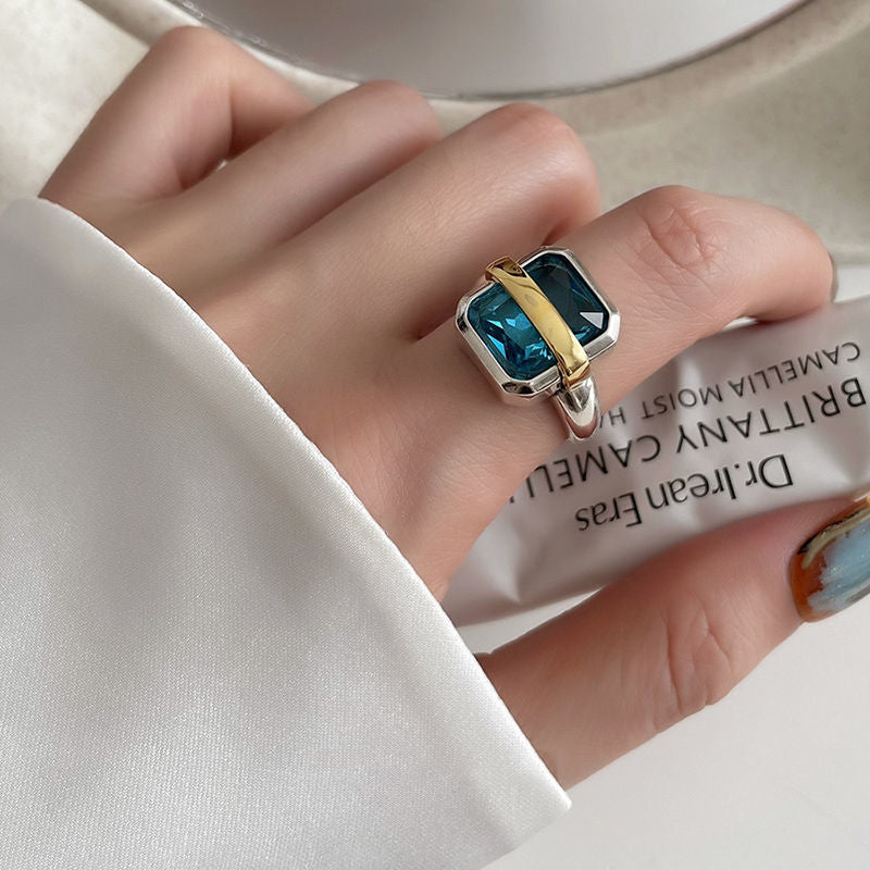Niche Exquisite Royal Blue Zircon Ring Women's Fashion Distinctive Light Luxury All-match High-end Sense Stacked Open Finger Ring