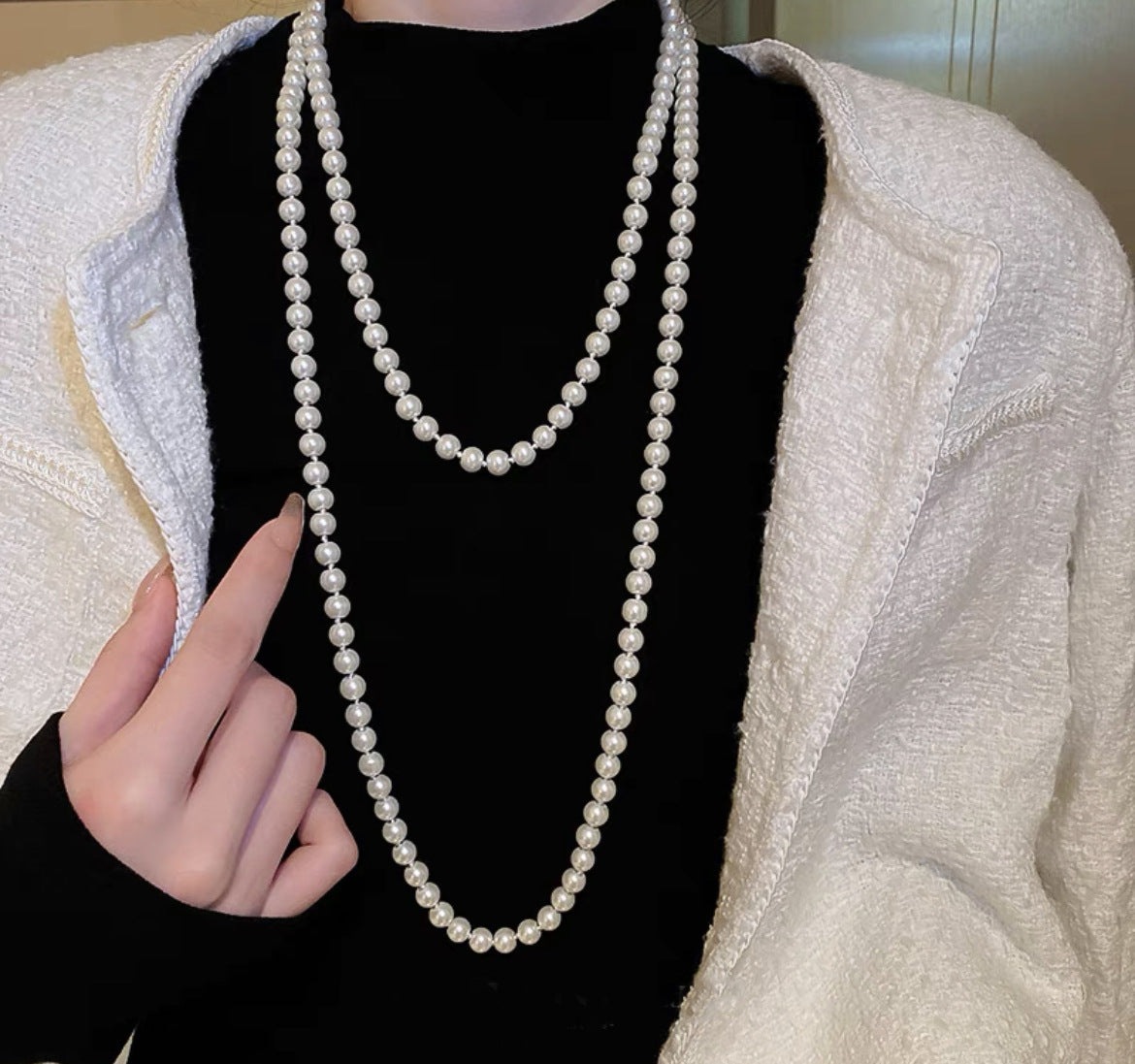 Shijiazu stacked with long pearl necklace women's light luxury temperament sweater chain Joker high sense autumn and winter necklace