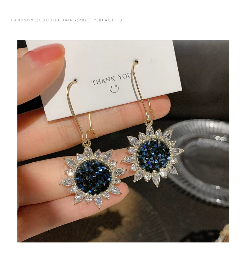 Autumn and Winter Earrings Korean Style Zircon Full Diamond Sunflower Hoop Earrings Design Trendy Internet Celebrity Earrings for Women Sparkling Diamond Circle