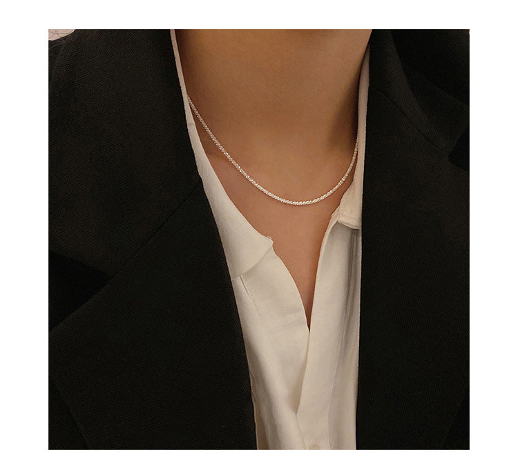 Sparkling Necklace Women's Light Luxury Niche Lockbone Chain New High-end Star Necklace Chain Simple Accessories