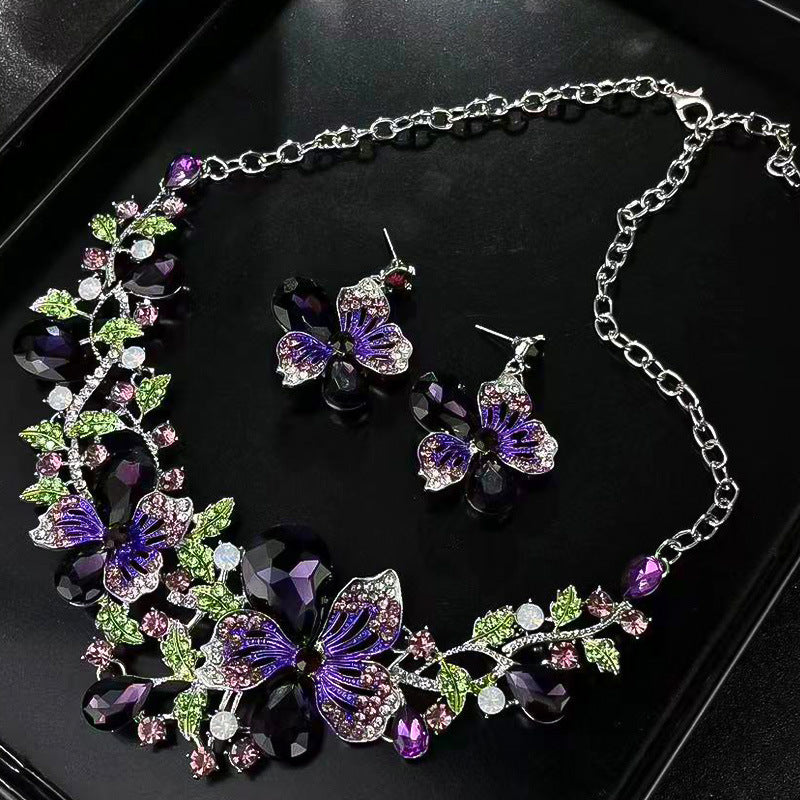 New Cross-border Exaggerated Retro Necklace suit Women Luxury Crystal Banquet Dress Accessories Collarbone Chain Factory Direct Sale