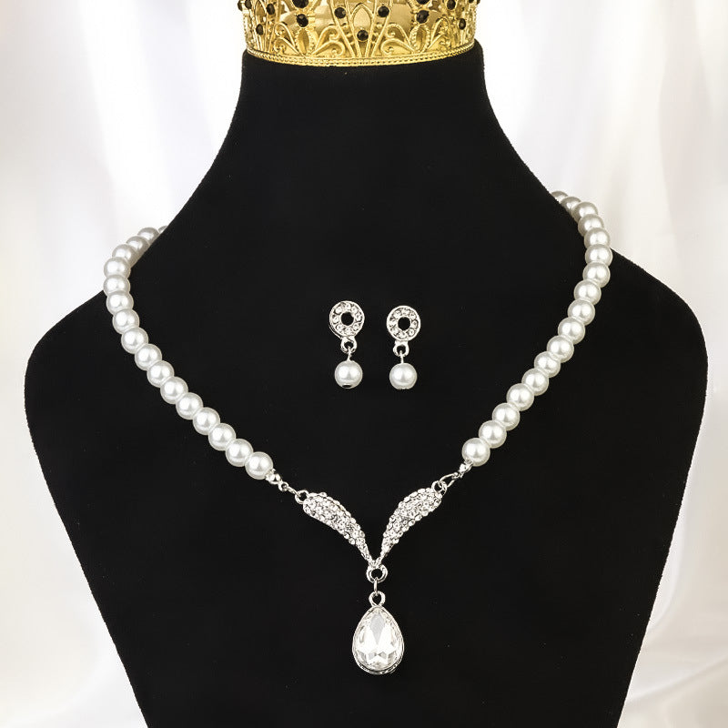 New Cross-border Exaggerated Retro Necklace suit Women Luxury Crystal Banquet Dress Accessories Collarbone Chain Factory Direct Sale