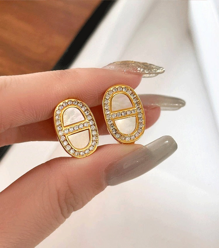 Real Gold Electroplating Niche Design High-End Micro-Encrusted Pig Nose Earrings for Women S925 Sterling Silver Needle Simple Accessible Luxury Earrings