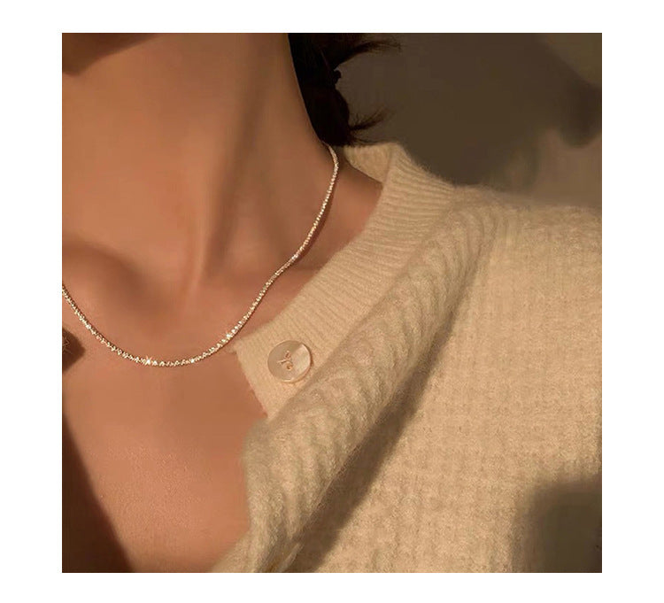 Sparkling Necklace Women's Light Luxury Niche Lockbone Chain New High-end Star Necklace Chain Simple Accessories