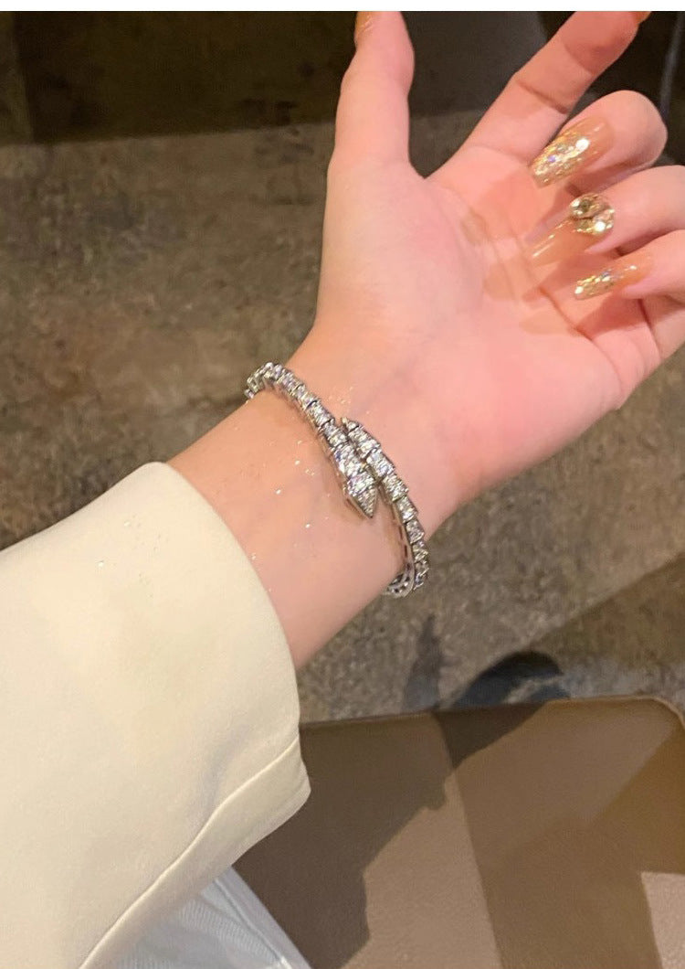 South Korea Ins Zircon Flower Leaf Bracelet Fashion Niche Design Sense Bracelet Light Luxury Shining Silver Bracelet suit