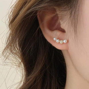 Dumb Golden Earrings Light Luxury High-end Atmospheric 2025 New Explosive Earrings Design Niche Unique Earrings for Women