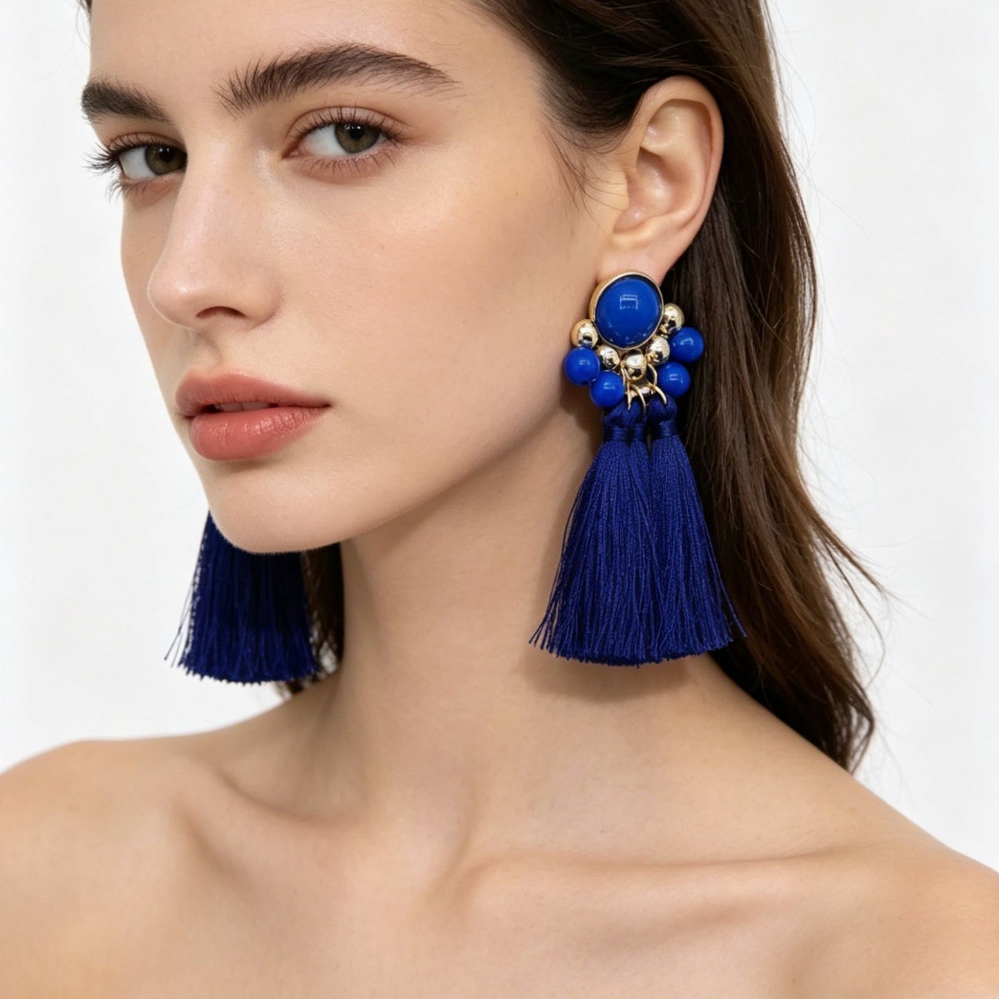 European and American New Round Pendant Earrings, Feminine Fashion, Geometric Tassel Earrings, Niche Light Luxury Earrings and Accessories
