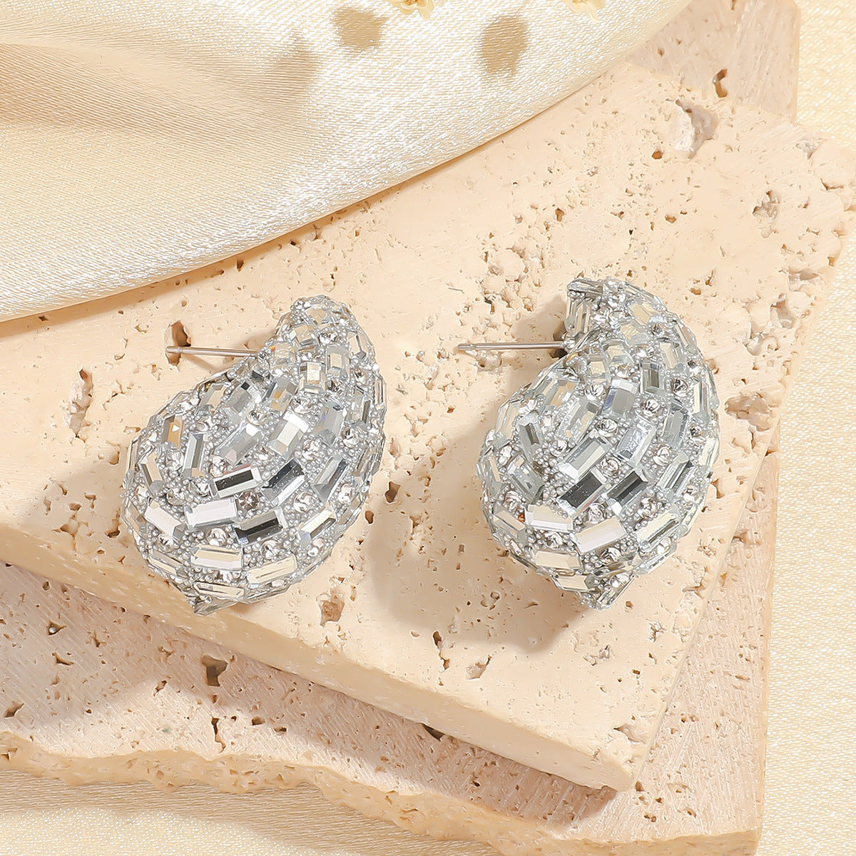 European and American Cross-border New Water Drop Round Stained Glass Full Diamond Light Luxury Earrings Fashion Earrings High-end Earrings for Women