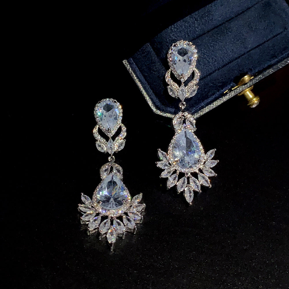 European and American Style Ins Retro Water Drop Zircon Earrings High-End Tassel Ear Clip Long Luxury Earrings Cross-Border Hot Style