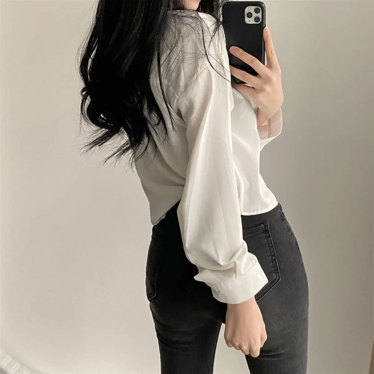 Simple Single Breasted Loose Casual Solid Long Sleeved Shirt And Blouse Office Lady Trend Short Top Simple Elegant White Clothes