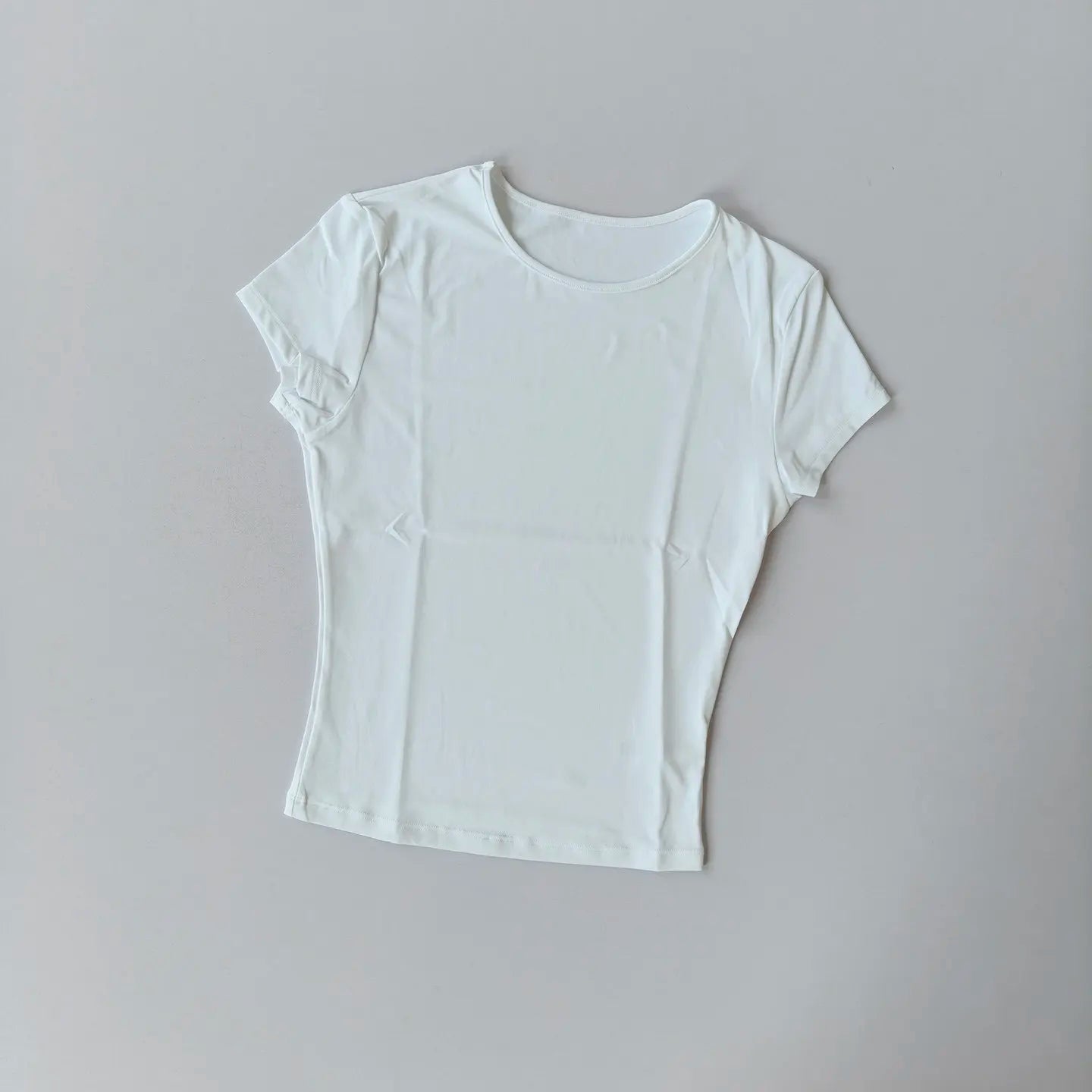 Women's Outdoor Sports Shirt Yoga Wear Fitness T-Shirt Quick Dry Running T-Shirt Workout Top Female Sportswear Exercise Clothing
