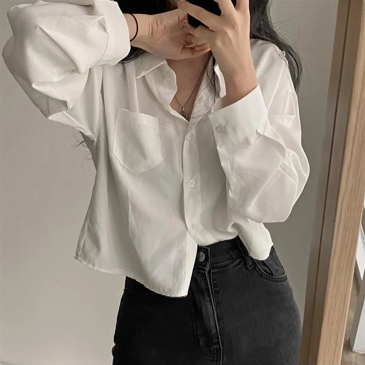 Simple Single Breasted Loose Casual Solid Long Sleeved Shirt And Blouse Office Lady Trend Short Top Simple Elegant White Clothes