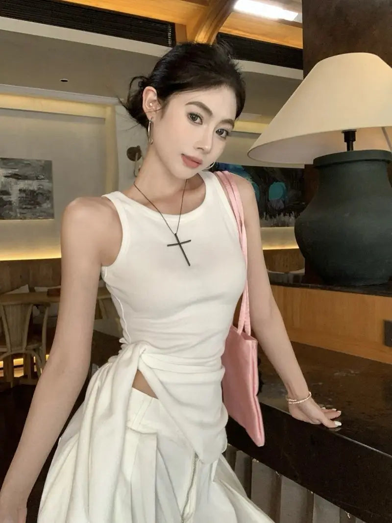 Women's Blue Ribbed Knit Tank Top Side Tie Asymmetrical Hem Sleeveless Casual Crop Top