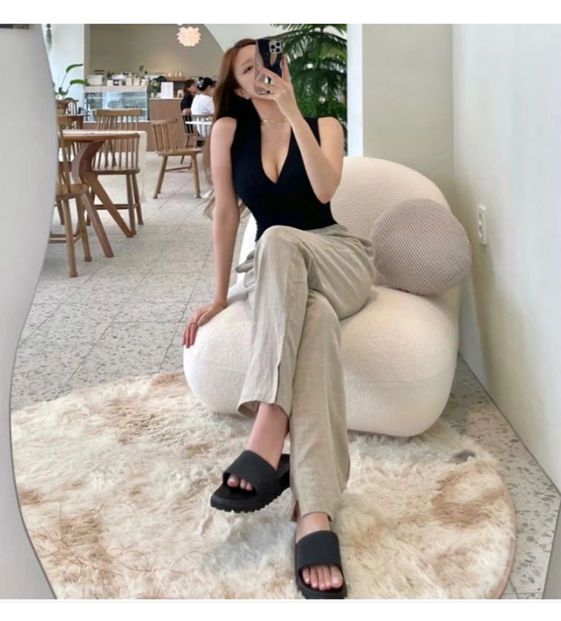 Sexy Deep V-Neck Knitted Crop Top Slim Fit Sleeveless Short Vest Summer New Style Zilihua Commute Style Pure Color Base Shirt