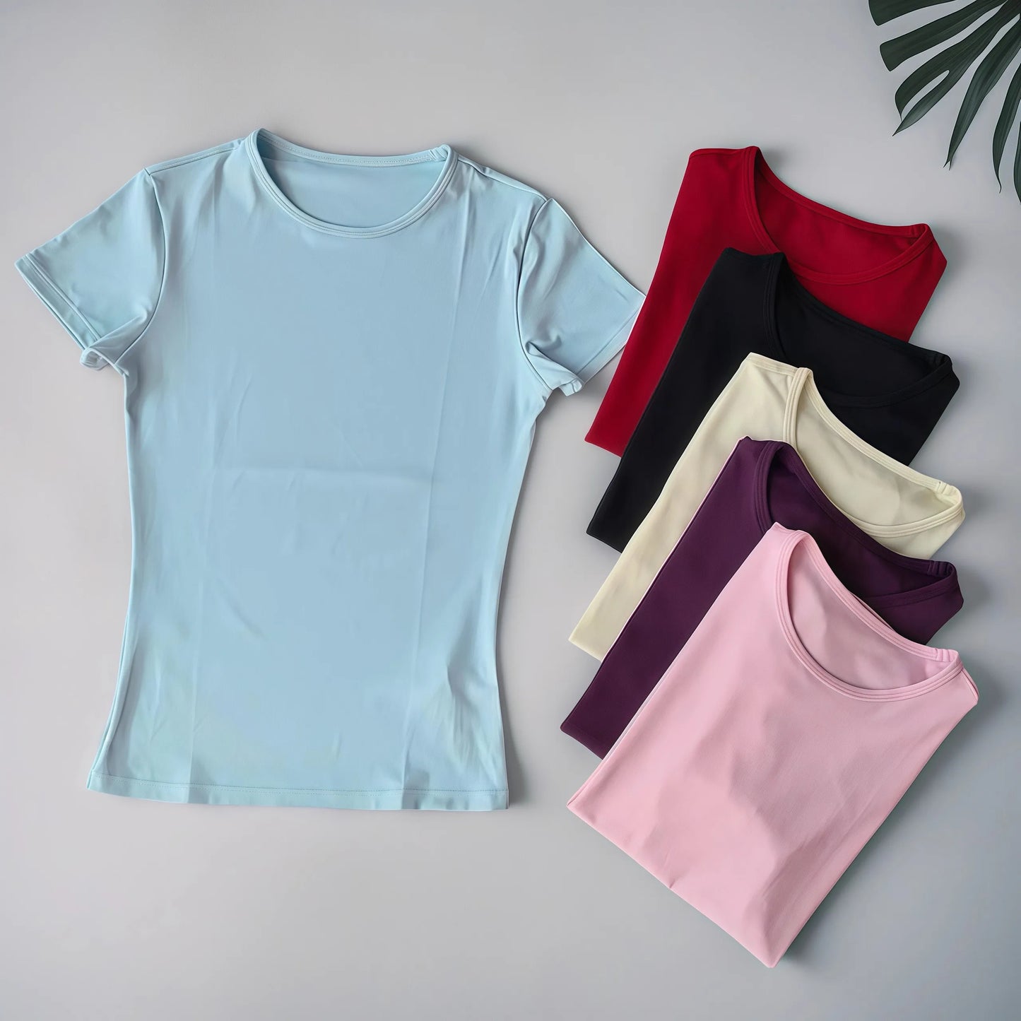 Women's Outdoor Sports Shirt Yoga Wear Fitness T-Shirt Quick Dry Running T-Shirt Workout Top Female Sportswear Exercise Clothing