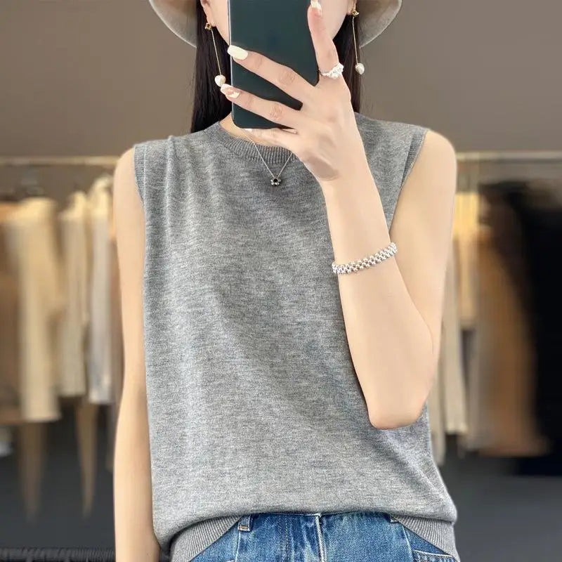 Women Knitted Tank Tops Round-neck Sleeveless Bottoming Shirts Spring Summer Tank Top Solid Soft Korean Fashion Lady Knit Top